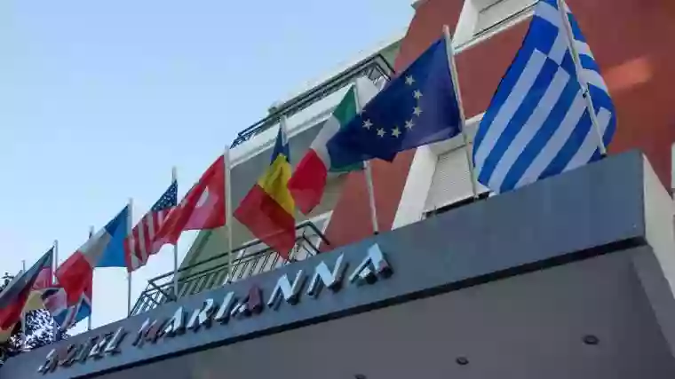 Bayrak Direği