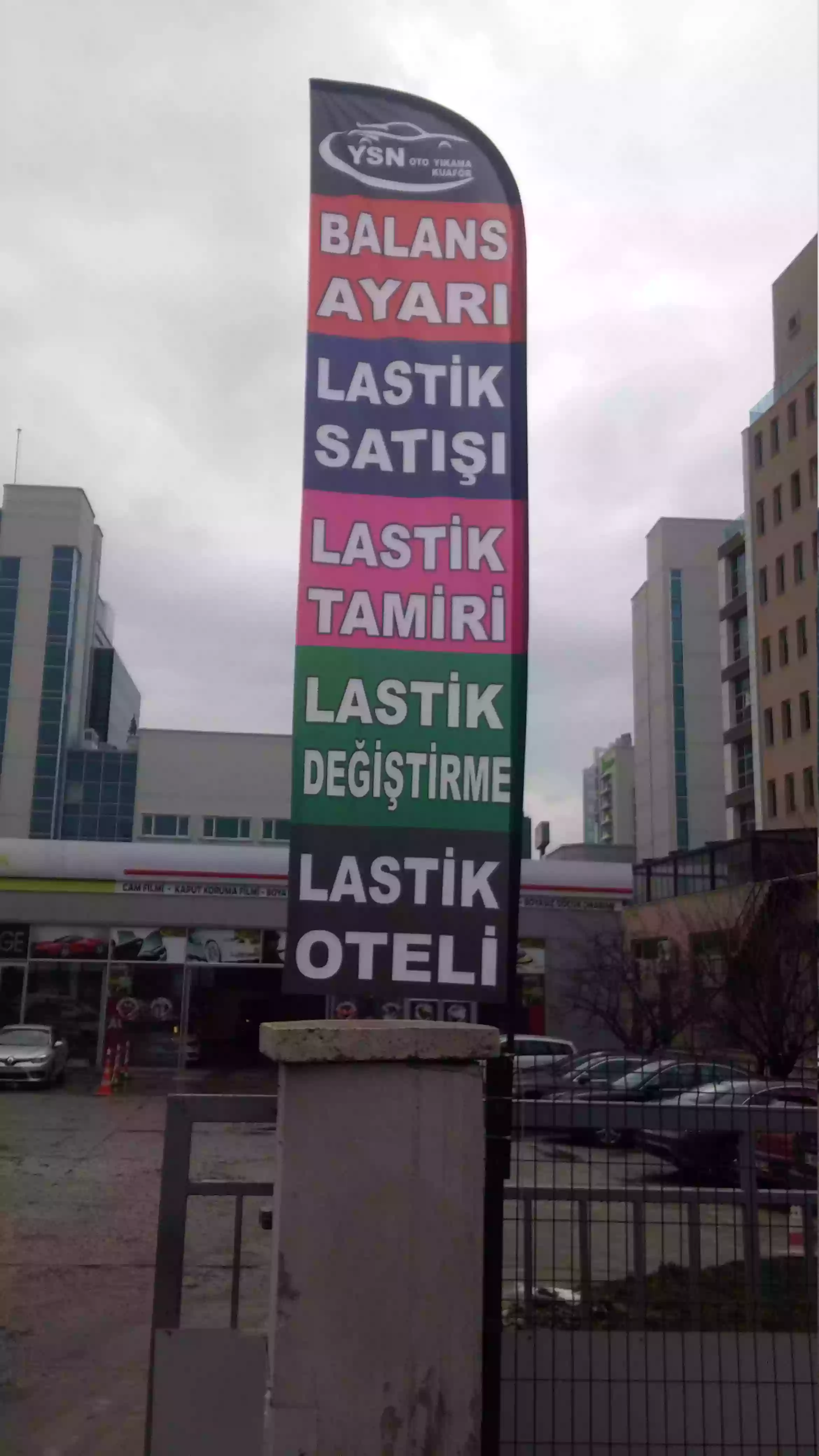 araba-lastik-oteli-olta-bayragi